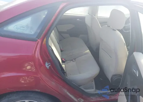 2016 Ford Focus Se z USA, uszkodzony, nr VIN 1FADP3F25GL389675